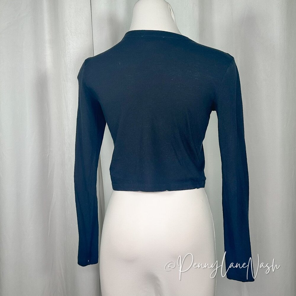 Forever21 Long Sleeve Cropped Top Tee Black - Picture 6 of 7